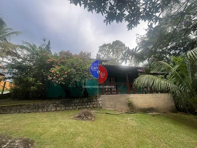 Casa com 885m² 3 quartos e 3 banheiros, à venda, no bairro Limoeiro em Guapimirim