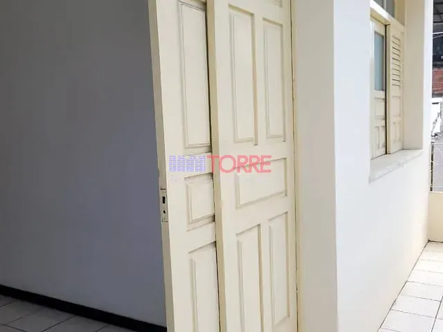 Casa 3 quartos e 2 banheiros, à venda, no bairro São Caetano em Itabuna
