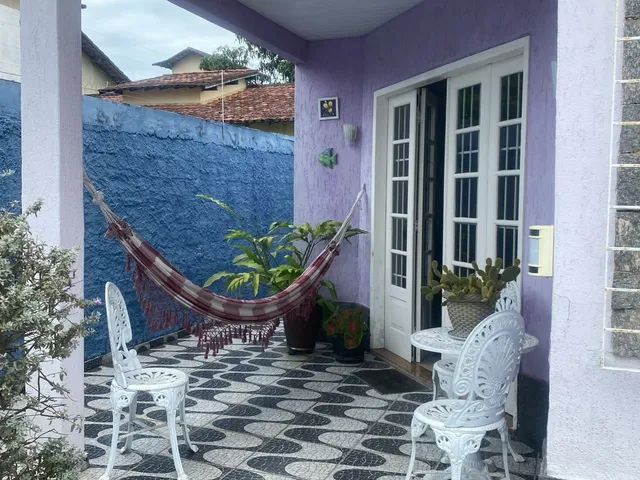 Casa 3 quartos e 2 banheiros, à venda, no bairro Extensão do Bosque em Rio das Ostras