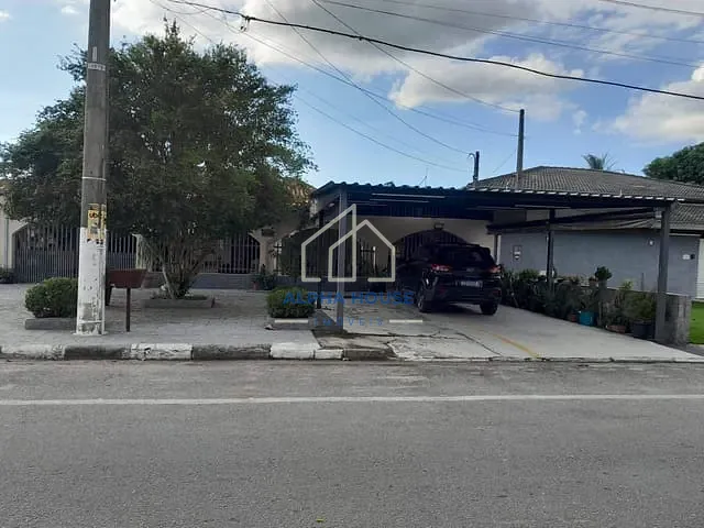 Casa com 450m² 3 quartos e 1 banheiro, à venda, no bairro Conjunto Habitacional Terra dos Ipês I (Sul) em Pindamonhangaba