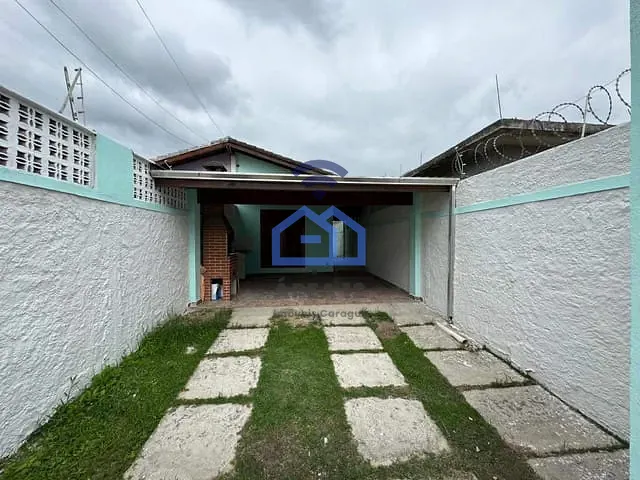 Casa com 125m² 2 quartos e 2 banheiros, à venda, no bairro Jardim Tarumãs em Caraguatatuba