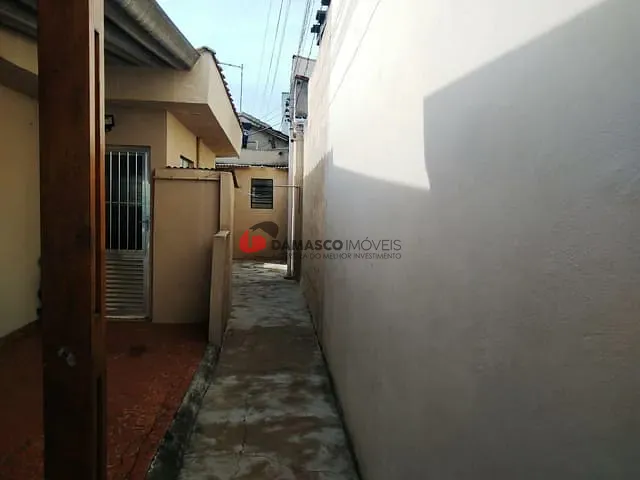 Casa com 182m² 2 quartos e 1 banheiro, à venda, no bairro Nova Gerty em São Caetano do Sul