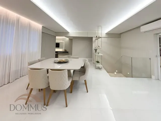 Casa 3 quartos e 4 banheiros, à venda, no bairro Castelo em Ipatinga