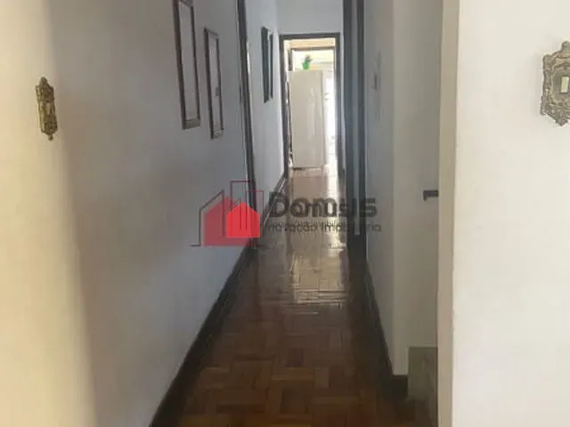Casa à venda, no bairro Parque São Domingos em Pindamonhangaba