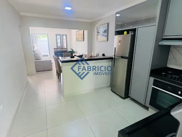 Casa com 250m² 3 quartos e 1 banheiro, à venda, no bairro João XXIII em Vinhedo
