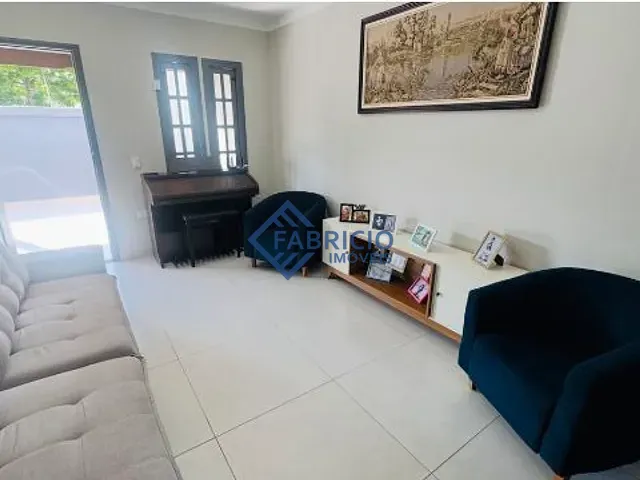 Casa com 250m² 3 quartos e 1 banheiro, à venda, no bairro João XXIII em Vinhedo