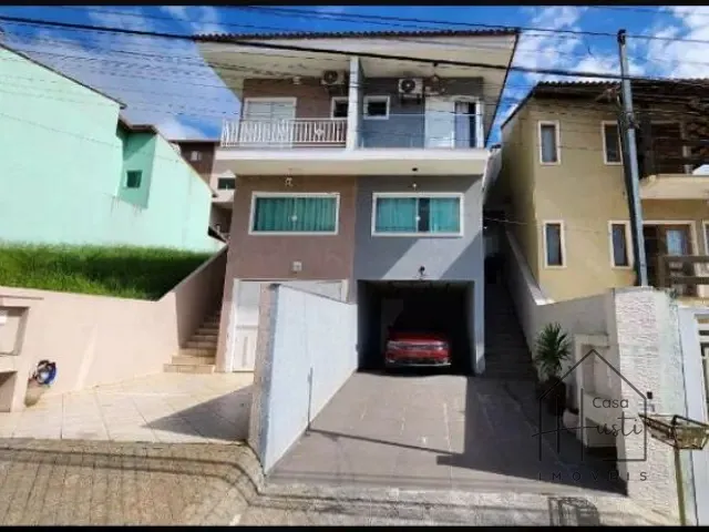 Casa 3 quartos e 2 banheiros, à venda, no bairro Jardim Rio das Pedras em Cotia