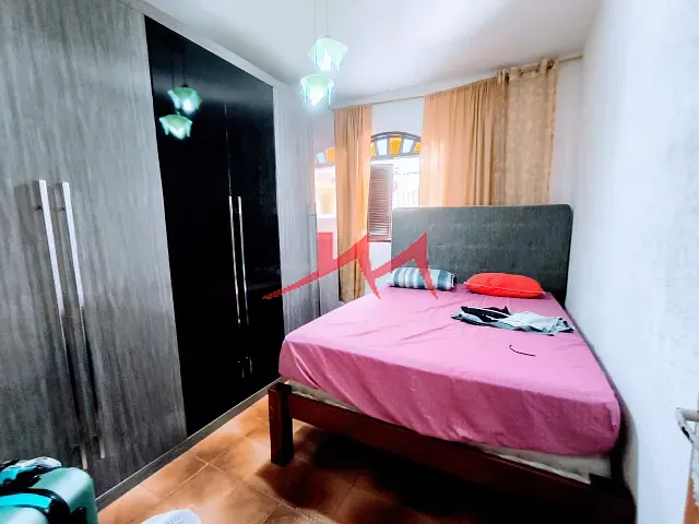 Casa com 200m² 2 quartos e 1 banheiro, à venda, no bairro Vila Lage em São Gonçalo