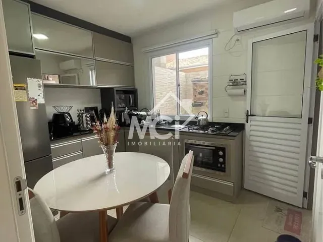 Casa 2 quartos e 1 banheiro, à venda, no bairro Fragata em Pelotas