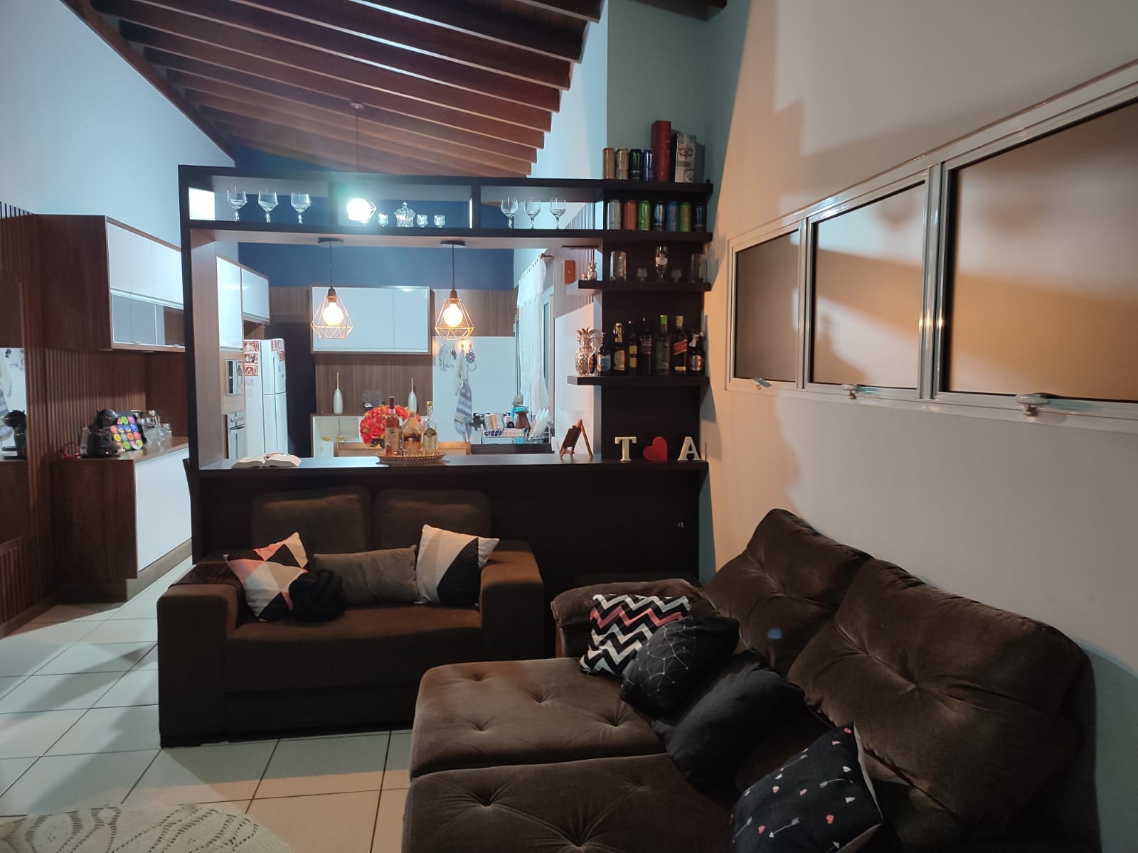 Casa à venda com 2 quartos, 100m² - Foto 6