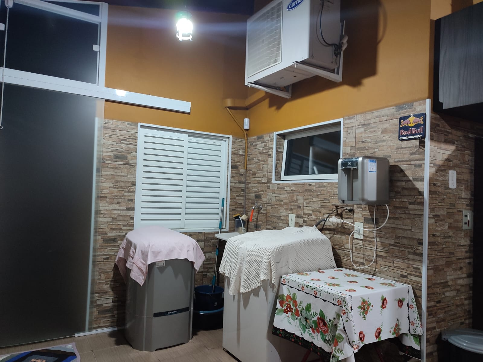 Casa à venda com 2 quartos, 100m² - Foto 7