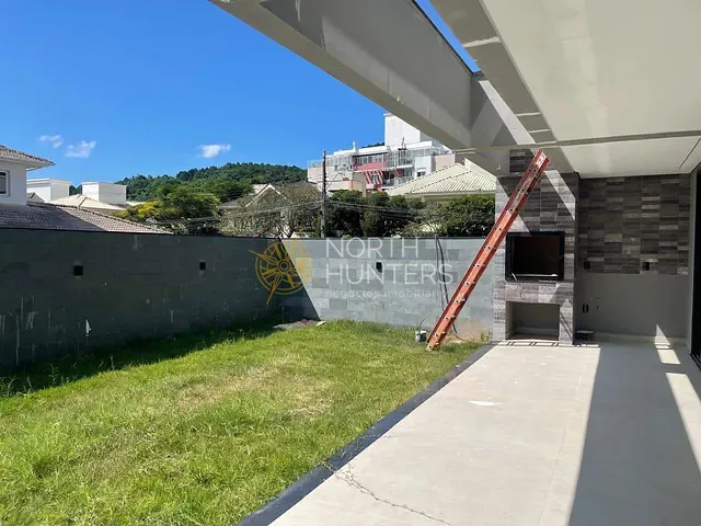 Casa com 450m² 3 quartos e 4 banheiros, à venda, no bairro Jurerê Internacional em Florianópolis