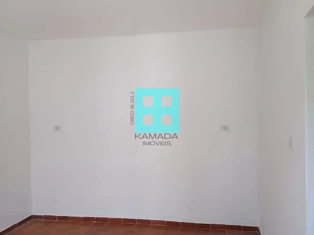 Casa 2 quartos e 1 banheiro, para alugar, no bairro Rochdale em Osasco