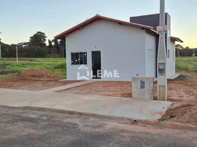 Casa com 200m² 2 quartos e 1 banheiro, à venda, no bairro Jardim Imperial em Mococa