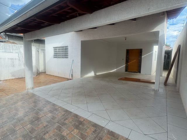 Foto do Casa - Casa para locação, Residencial Village Garavelo, Aparecida de Goiânia, GO | Maxwell Imóveis