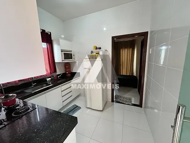 Casa com 154m² 1 quarto e 1 banheiro, à venda, no bairro São Mateus em Araçuaí