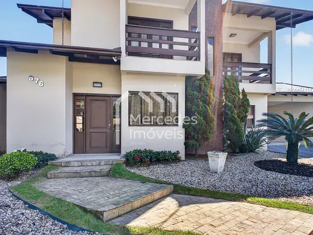 Casa 4 quartos e 4 banheiros, à venda, no bairro Dom Bosco em Itajaí