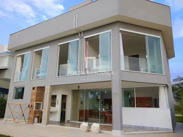 Casa 3 quartos e 5 banheiros, à venda ou para alugar, no bairro Condomínio Residencial Campos do Conde em Bragança Paulista