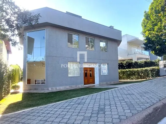 Casa 3 quartos e 5 banheiros, à venda ou para alugar, no bairro Condomínio Residencial Campos do Conde em Bragança Paulista