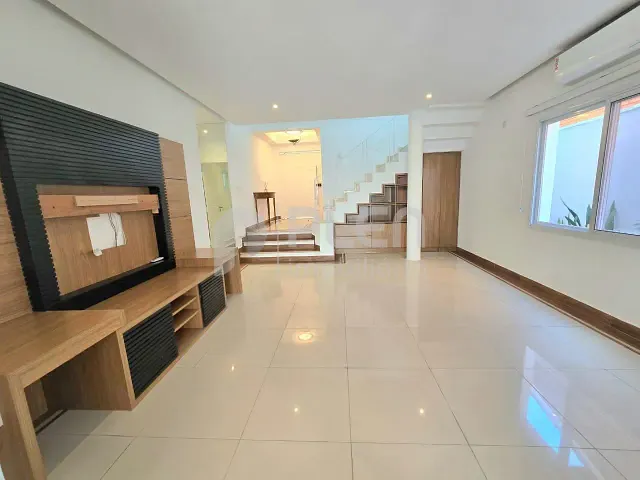 Casa 3 quartos e 4 banheiros, à venda, no bairro Alphaville em Santana de Parnaíba
