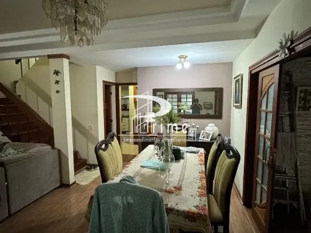 Casa com 260m² 3 quartos e 2 banheiros, à venda, no bairro Serra Grande em Niterói
