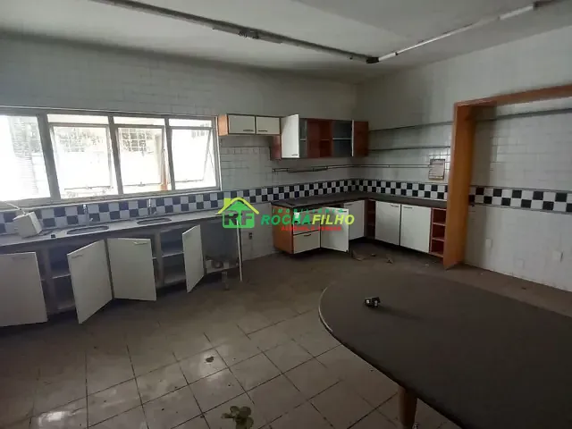 Casa com 2310m², para alugar, no bairro Ininga em Teresina