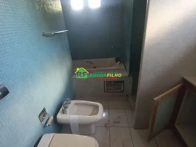 Casa com 2310m², para alugar, no bairro Ininga em Teresina
