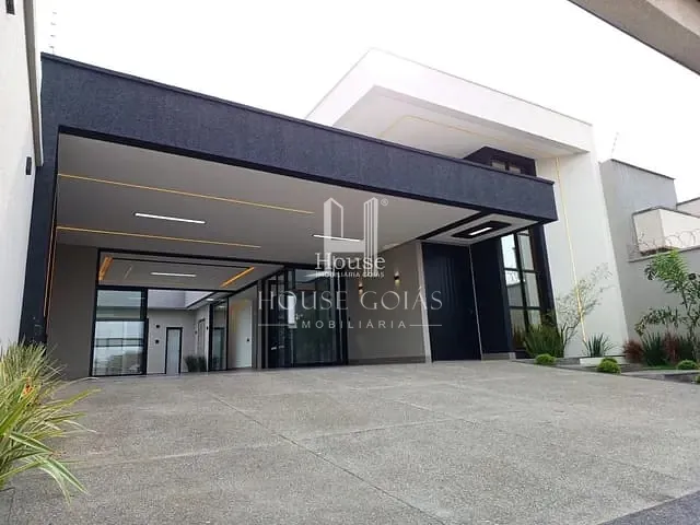 Casa com 360m² 4 quartos e 5 banheiros, à venda, no bairro Setor Três Marias I em Goiânia