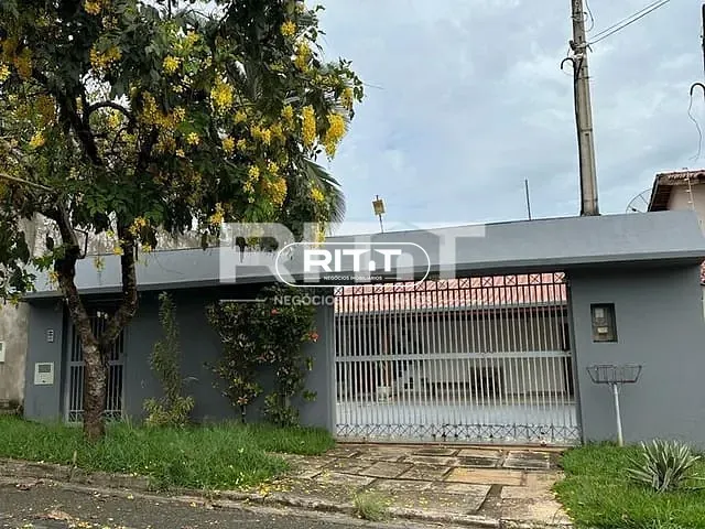 Casa com 500m² 3 quartos e 2 banheiros, à venda, no bairro Jardim Conceição (Sousas) em Campinas