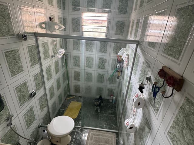Casa 3 quartos e 1 banheiro, à venda, no bairro Floramar em Belo Horizonte