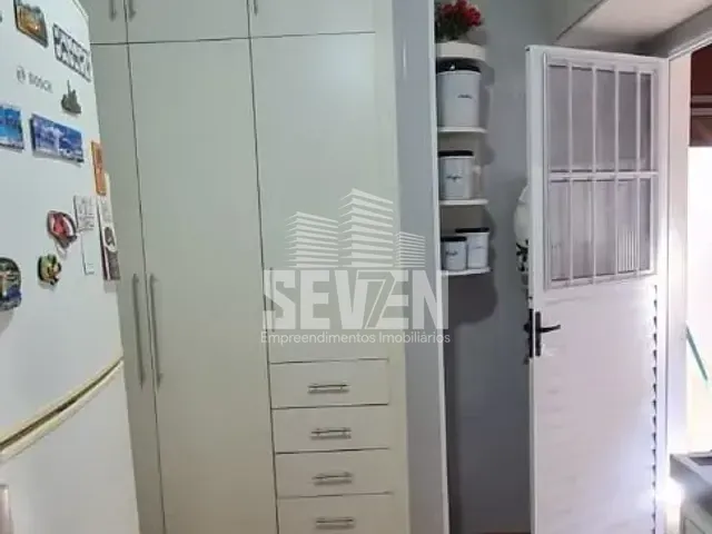 Casa com 440m² 3 quartos e 4 banheiros, à venda, no bairro Parque Paulistano em Bauru