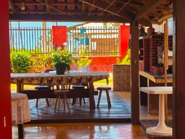 Casa com 450m² 4 quartos e 4 banheiros, à venda, no bairro Barra do Sargi em Uruçuca