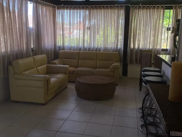 Casa 3 quartos e 2 banheiros, à venda ou para alugar, no bairro Bosque Beira Rio em Rio das Ostras