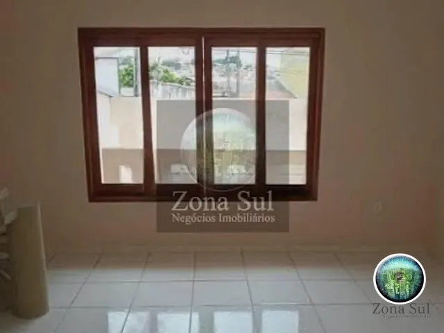 Casa com 212m² 2 quartos e 2 banheiros, à venda, no bairro Parque das Laranjeiras em Sorocaba
