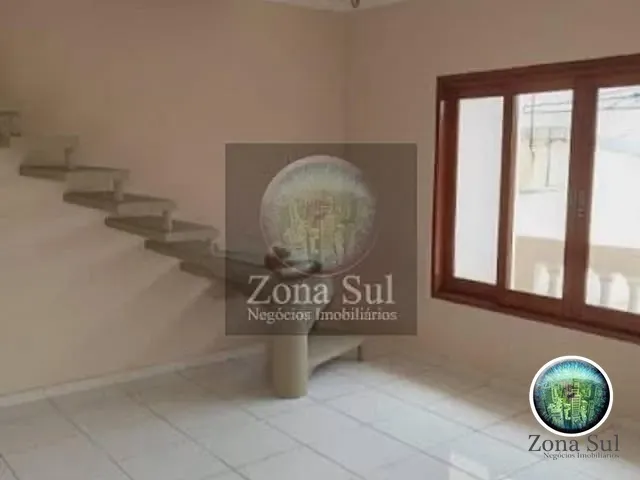 Casa com 212m² 2 quartos e 2 banheiros, à venda, no bairro Parque das Laranjeiras em Sorocaba