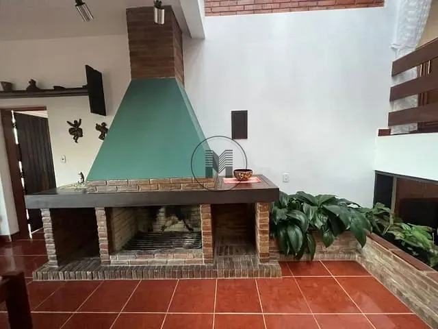 Casa com 1003m² 3 quartos e 4 banheiros, à venda, no bairro Jardim Panorama em Dos Sabiás