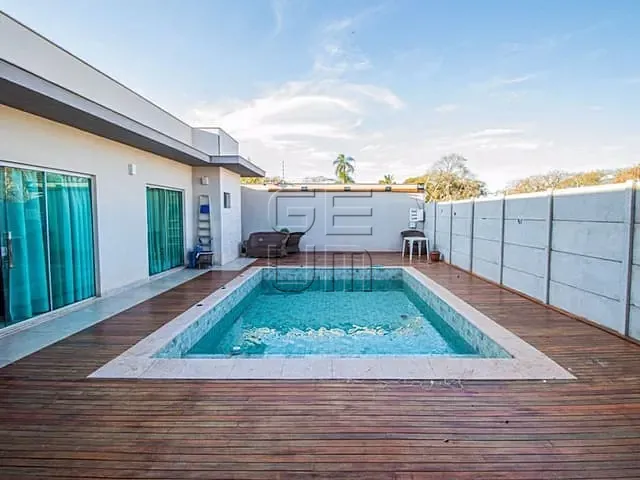 Casa com 500m² 3 quartos e 4 banheiros, à venda ou para alugar, no bairro Granville Parque Residencial em Londrina