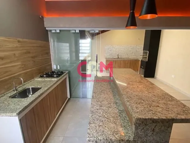 Casa com 204m² 2 quartos e 2 banheiros, à venda, no bairro Parque Residencial Laranjeiras II em Taquaritinga