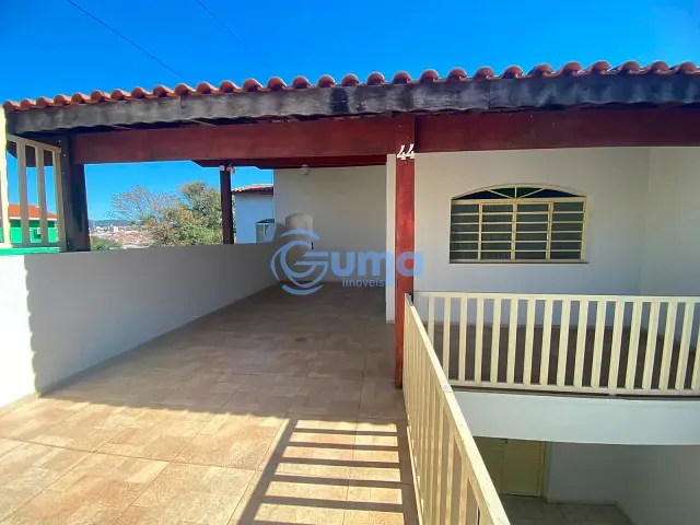 Casa com 351m² 4 quartos e 4 banheiros, à venda, no bairro Matadouro em Bragança Paulista