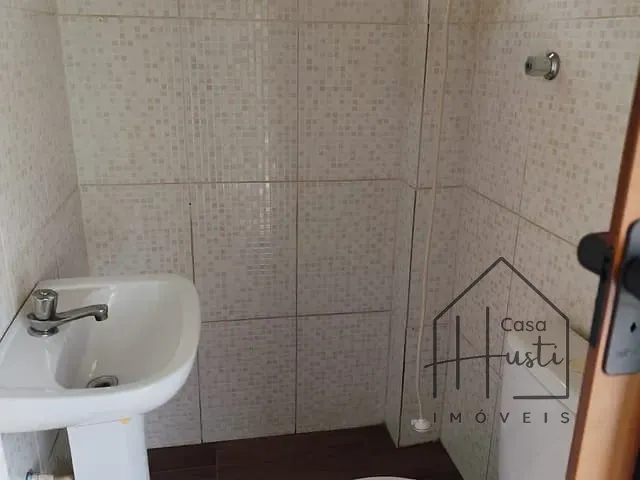 Casa 1 quarto e 1 banheiro, para alugar, no bairro Vila Monte Serrat em Cotia