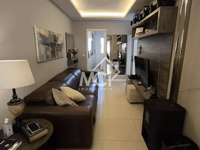 Casa 3 quartos e 2 banheiros, à venda, no bairro Três Vendas em Pelotas