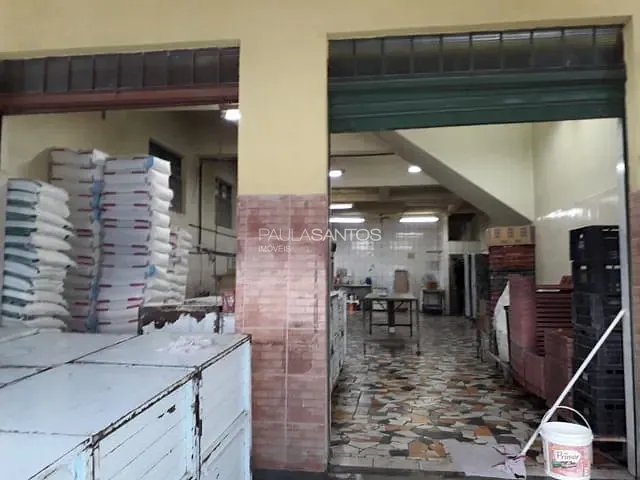 Casa com 270m² 4 quartos e 3 banheiros, à venda, no bairro Vila Barcelona em Sorocaba