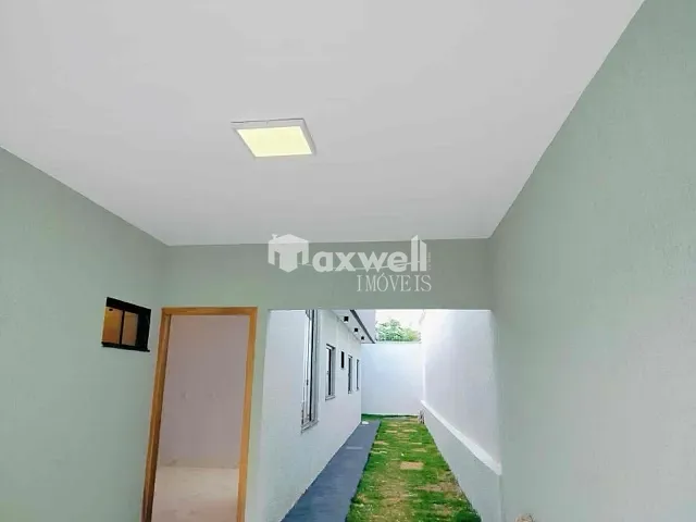 Casa com 196m² 3 quartos e 3 banheiros, à venda, no bairro Jardim Veneza em Aparecida de Goiânia