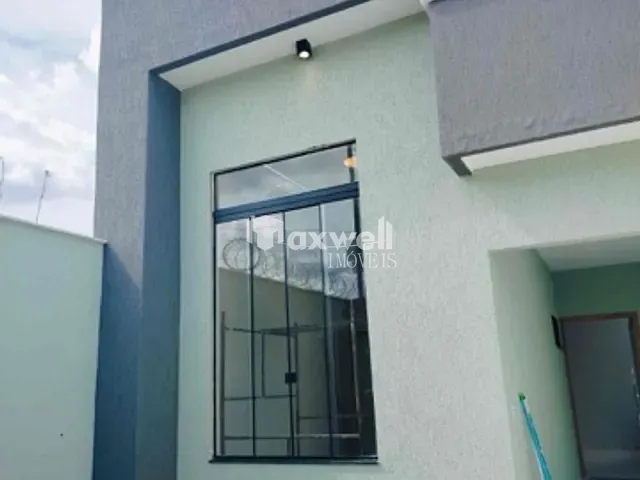 Casa com 196m² 3 quartos e 3 banheiros, à venda, no bairro Jardim Veneza em Aparecida de Goiânia