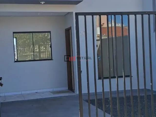 Casa com 125m² 2 quartos e 2 banheiros, à venda, no bairro Colinas em Londrina
