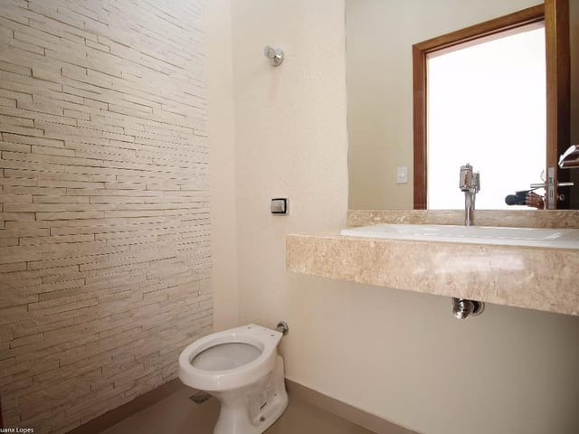 Foto do Casa - Casa à venda 3 Quartos, 1 Suite, 4 Vagas, 385M², Pinheirinho, Itajubá - MG | MOHALLEM e LOPES CORRETAGEM E ADMINISTRACAO DE IMOVEIS LTDA