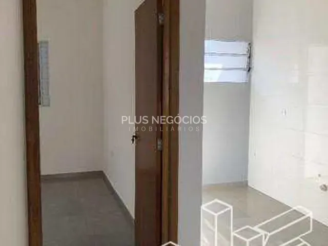 Casa com 50m² 2 quartos e 1 banheiro, à venda, no bairro Parque São Bento em Sorocaba