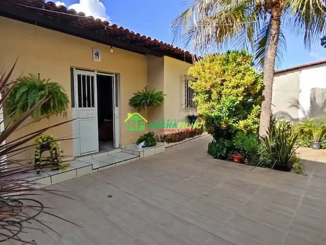 Casa com 375m² 3 quartos e 1 banheiro, para alugar, no bairro Lorival Parente em Teresina