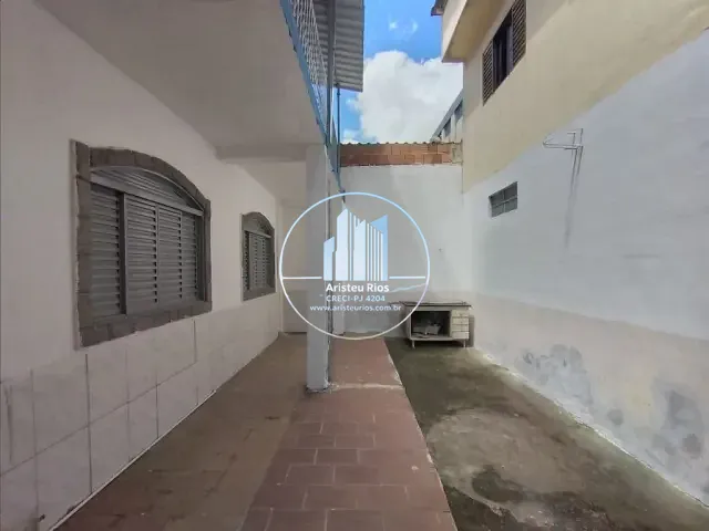 Casa com 70m² 2 quartos e 1 banheiro, para alugar, no bairro São José em Pouso Alegre