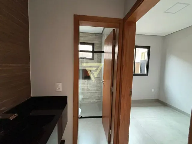 Casa com 300m² 3 quartos e 4 banheiros, à venda, no bairro Portal da Mata em Ribeirão Preto